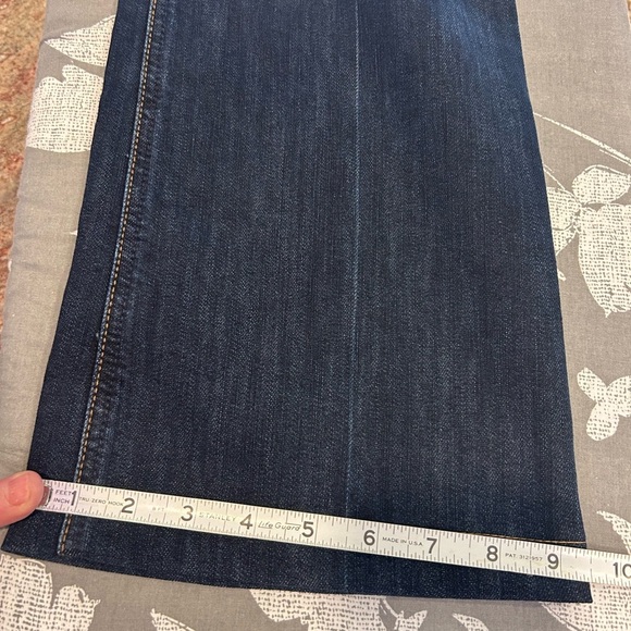 👖👖”Joe's” Premium Denim Classic Dark Blue Bootcut Leg Jeans 👖 - Picture 10 of 15